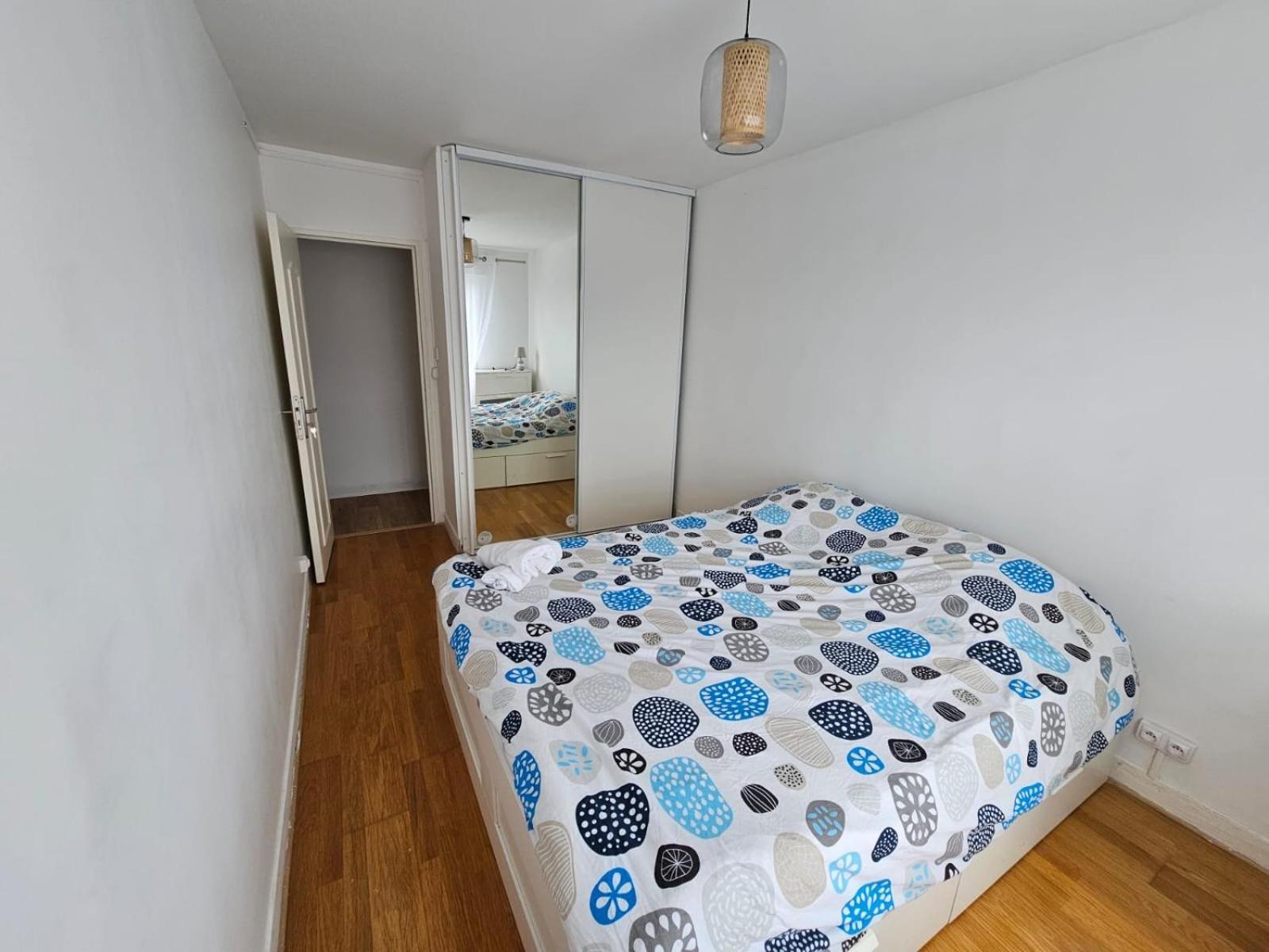 Elegant 3 Pieces Proche Paris La Defense Apartment Безон Екстериор снимка
