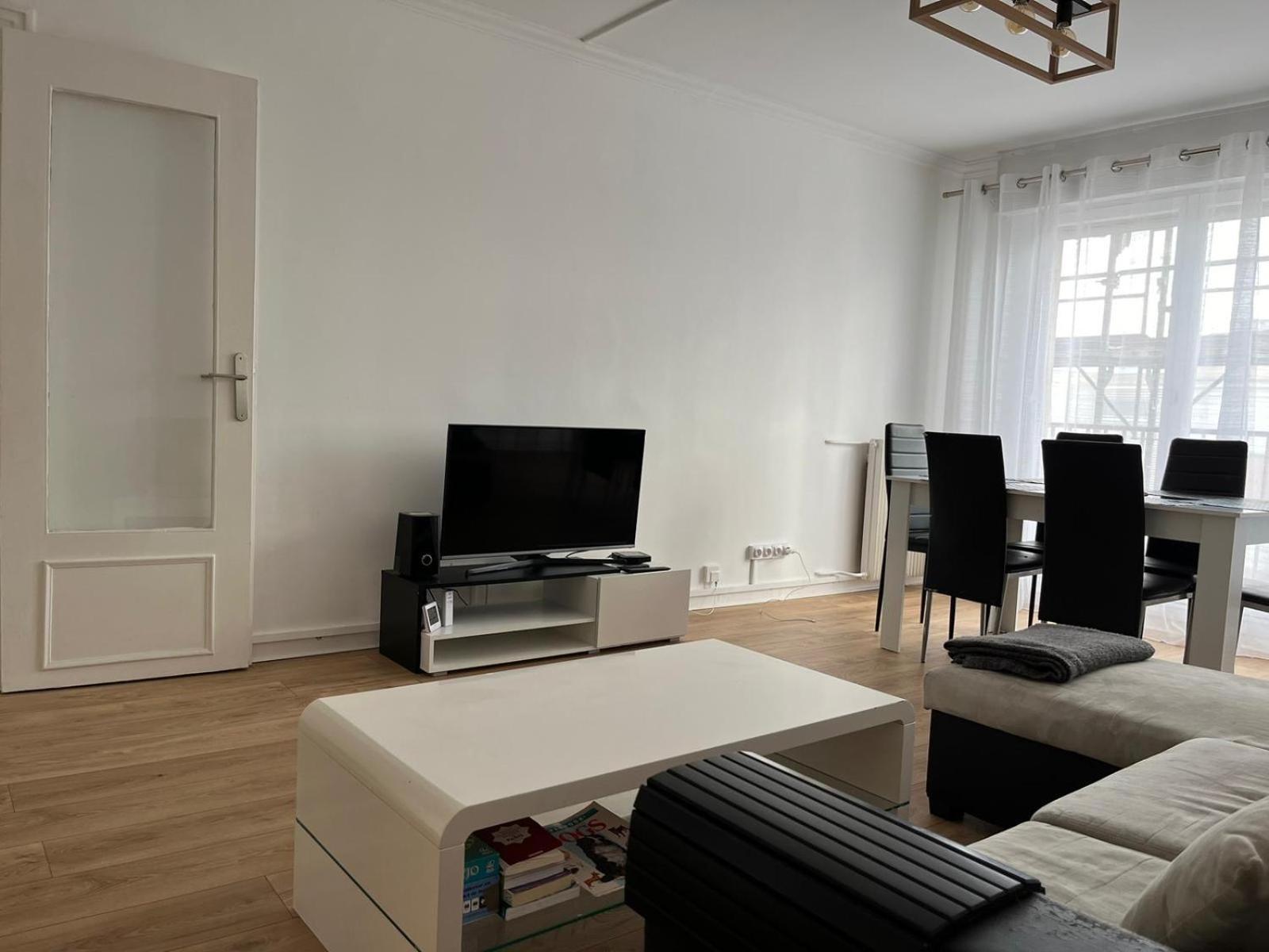 Elegant 3 Pieces Proche Paris La Defense Apartment Безон Екстериор снимка